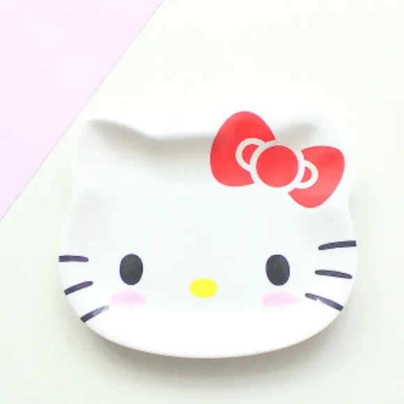 Hello Kitty Snack Plate - Picture 3 of 4